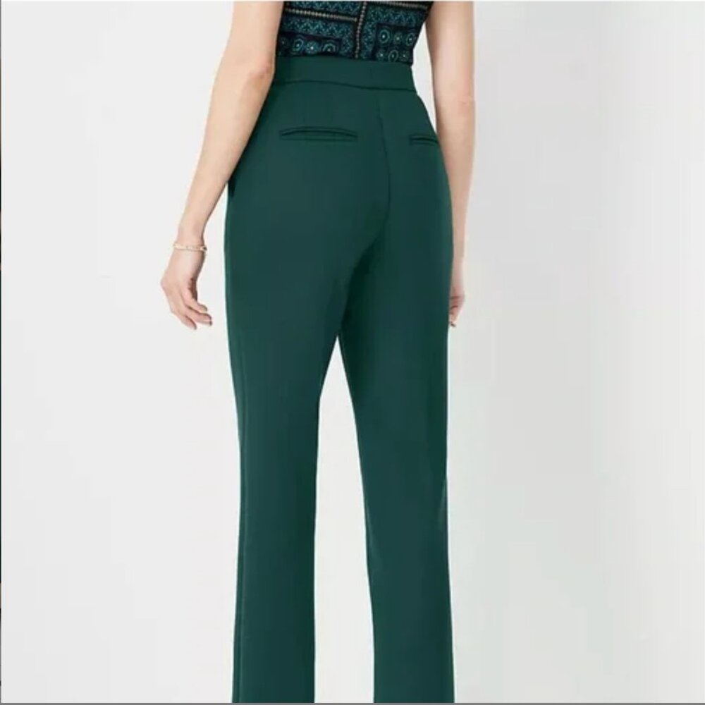 Ann Taylor Pintucked Straight Leg Pant in Double Knit /Straight Pant Sz 16 NWOT - Picture 2 of 10
